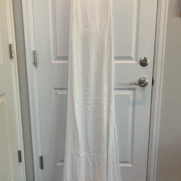 Lulus White Maxi Dress Sz L # 404 - Picture 4 of 9